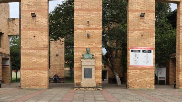 Estudiantes de Derecho UNA revelan irregularidades y denuncian a la decana