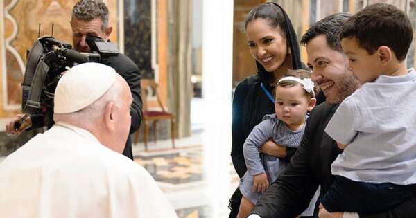 Diario HOY | Titular de Diputados visitó al papa Francisco