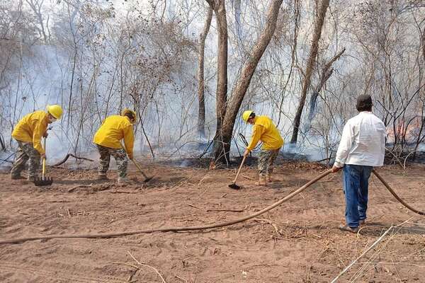 Ministerio del Ambiente registra cuatro puntos de calor en áreas protegidas - Nacionales - ABC Color