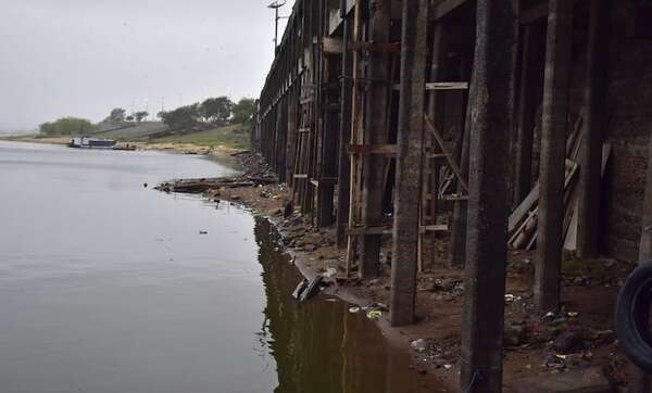 Alerta hidrológica: Nuevo descenso del río Paraguay, a la altura del Puerto de Asunción - Economía - ABC Color