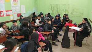 Docentes de Coronel Oviedo suspenden manifestación tras acuerdo con el Gobierno - Nacionales - ABC Color