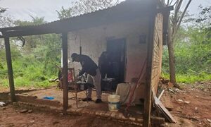 Joven de 18 años fue asesinado en su casa y buscan al autor