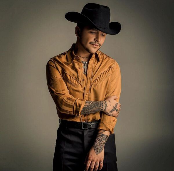 Christian Nodal revela detalles sobre su trato con Pepe Aguilar