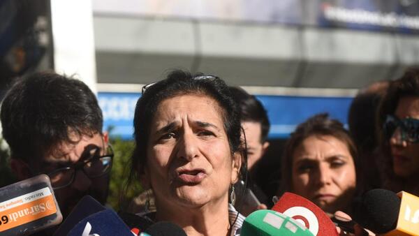 Dificultad para alimentarse empeoró función renal de Mujica, que ya abandonó el hospital