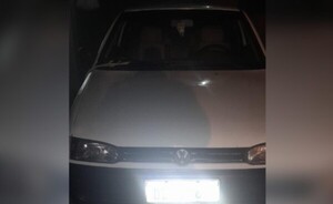 Abandonan automóvil robado en Foz de Yguazú