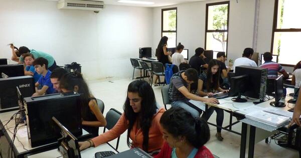 Diario HOY | Nuevos cursos en informática serán habilitados en septiembre en varias zonas del país