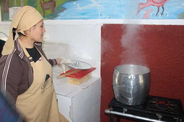 Concejales pedirán informe sobre entrega de almuerzo escolar - Nacionales - ABC Color