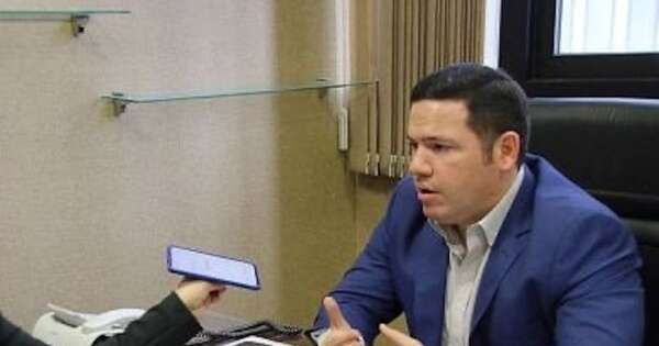 La Nación / Diputado asegura que no existe enfrentamiento con el Ejecutivo