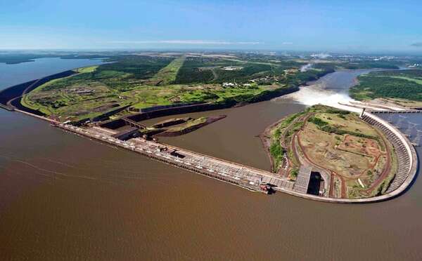 Itaipú es para Lula un monumento a la ingeniería brasileña - Economía - ABC Color