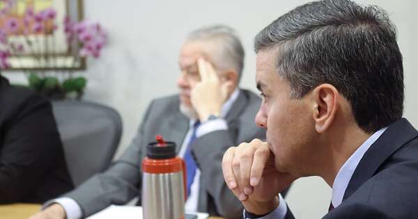 Diario HOY | Encomiendan a Mitic ayudar al IPS a facilitar fe de vida