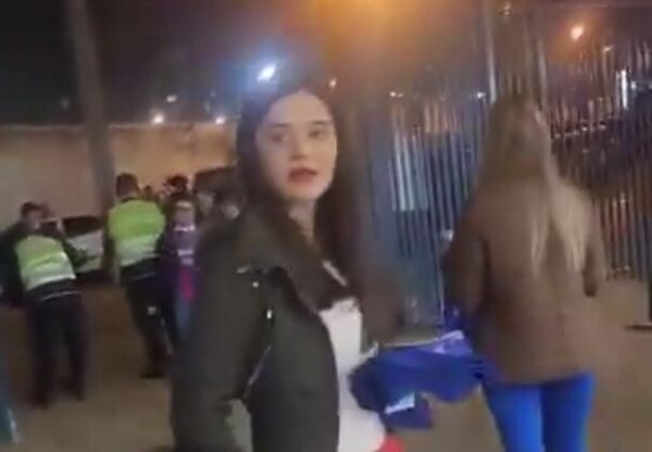 Versus / Expulsan a promotoras de la Nueva Olla por una publicación en redes