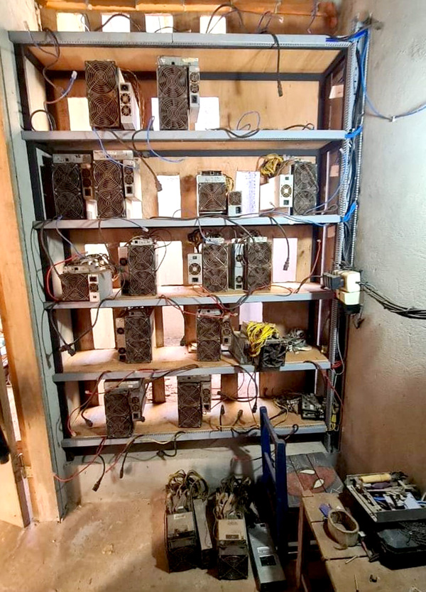 ANDE persigue a pequeñas mineradoras de criptomonedas y las grandes operan libremente - La Clave