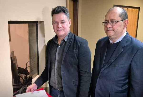 Abogado reclama la banca de “Lalo” Gomes e impugna a su suplente - ADN Digital
