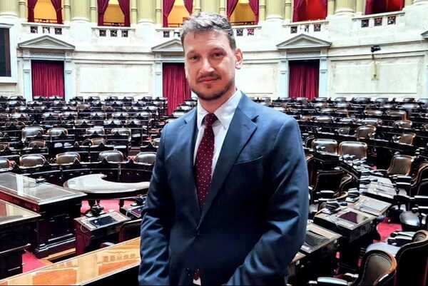 Interpol Itapúa intensifica búsqueda del Diputado Argentino Germán Kikzka