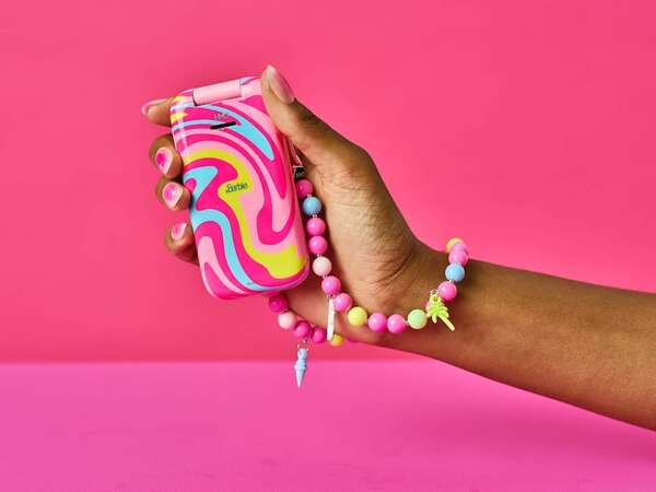 Nuevo teléfono móvil de Barbie pone el foco sobre una impensada opción - Tecnología - ABC Color