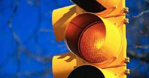 Diario HOY | Cruzar el semáforo en amarillo, ¿está penado?: esto dice la Muni de Asunción