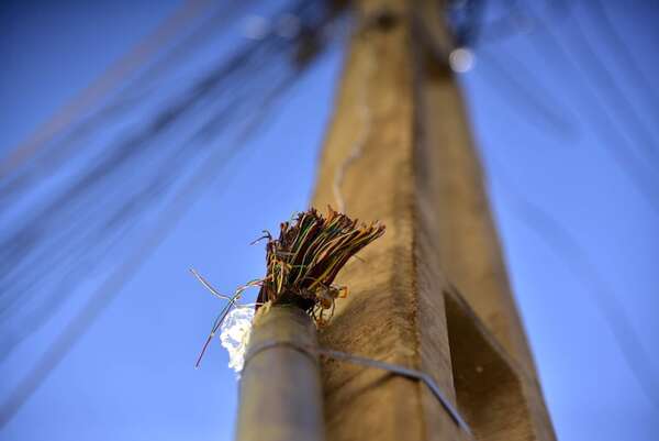 Robo de cables: presentan proyecto que regula venta de residuos de metales y plásticos - Nacionales - ABC Color