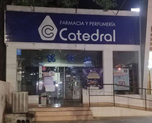AUDIO: Hoy es miércoles de descuentos reales en Farmacia Catedral - Periodísticamente - ABC Color