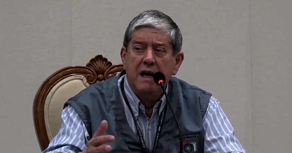 La Nación / Banca de Lalo Gomes: ley establece que el suplente es legítimo sucesor, aclaró Ljubetic