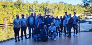 Alumnos recorrieron puntos turísticos de Presidente Franco