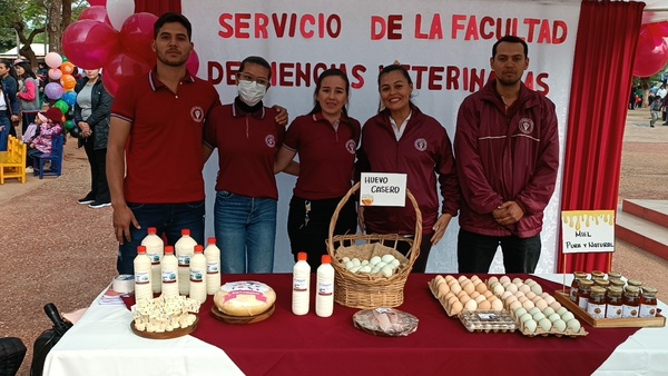 Exposición Agropecuaria y Jornada de Sanitación en la Plaza Pinedo