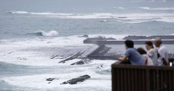Diario HOY | Un tifón “extremadamente fuerte” toca tierra en el sur de Japón