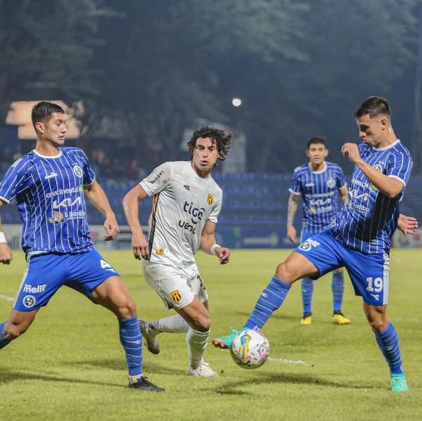 Ronald Roa: “un empate que a la larga nos va a servir” - Fútbol - ABC Color