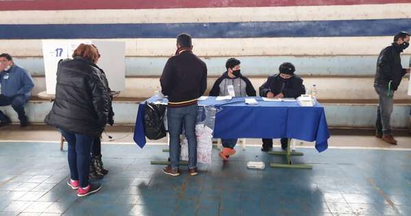 La Nación / Liberales apelan a la Justicia Electoral para solucionar crisis