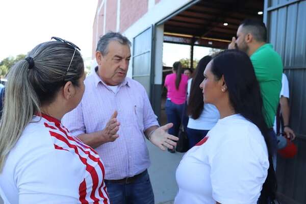 JEM no descarta tratar hoy denuncia de familia Gomes contra fiscales y juez - Política - ABC Color