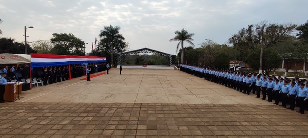 Emotiva celebración en la Policía en honor a Santa Rosa de Lima