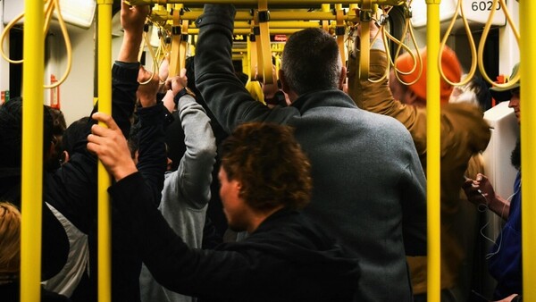 Recomendaciones que podrían evitarnos ser víctimas de asalto en buses del transporte público