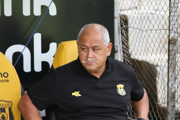 Versus / ¿Francisco Arce llega sin créditos al duelo ante Cerro Porteño?