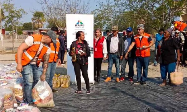 Entregan kit de alimentos a familias indígenas del Alto Chaco – Prensa 5