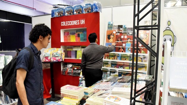 Colecciones UH, presente en el Parque de la Lectura
