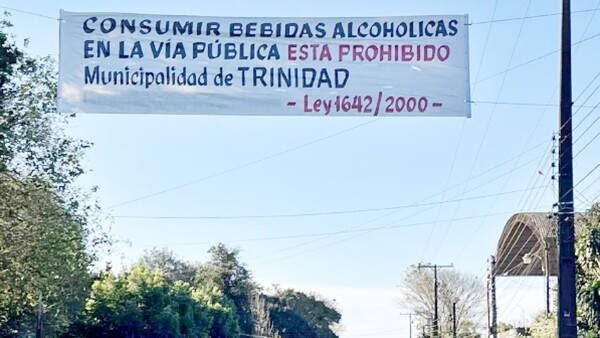Prohíben consumo de alcohol en la vía pública
