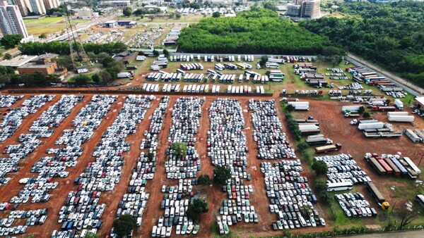 Totalizan más de 47.000 vehículos incautados en la frontera con Brasil