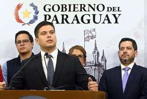 UNA protege a abogado que se mantiene como representante estudiantil y es leal a Jorge Bogarín, denuncian - Nacionales - ABC Color