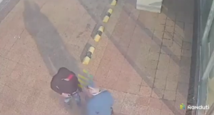 (VIDEO). Mondaha arma de fuego ipope asalta a un empresario: Solo le interesaba su rolex