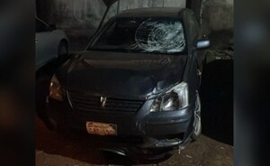 Triple choque en el km 3,5: conductor abandona vehículo y huye