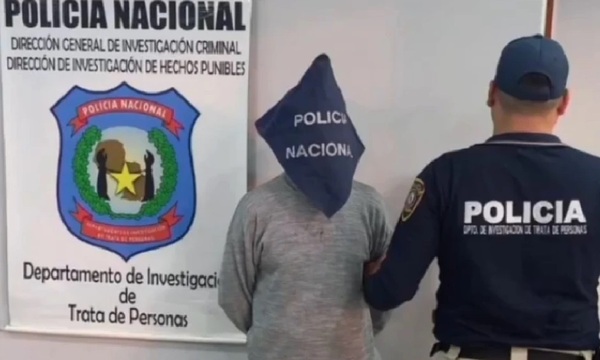 Detienen a 10 camioneros paraguayos por presunta trata de personas en Chile - OviedoPress