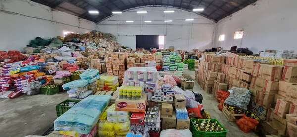 Tomates y zapallos de contrabando incautados fueron donados a 30 instituciones - Nacionales - ABC Color