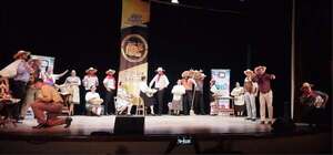El grupo Alegoría, de San Bernardino, triunfó en certamen de danza de Argentina - Nacionales - ABC Color