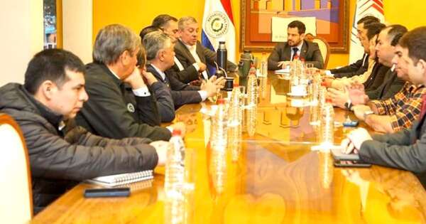 La Nación / No podrán desdoblar elecciones del PLRA