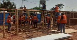 Diario HOY | Culminarán hoy las 37 viviendas provisorias para familias de la Chacarita