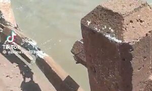 Urge reparación de vallado en puente sobre el Monday