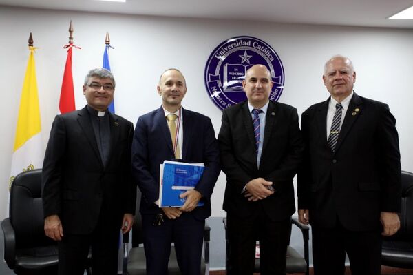 Doctor Benítez Riera asistió al acto de reconocimiento al nuevo juez de la Corte IDH