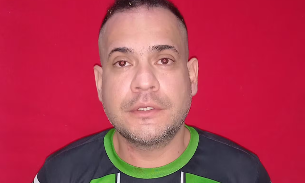 Atacó a su madre anciana con una varilla de hierro y fue detenido - Noticiero Paraguay