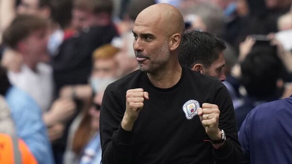 Guardiola: "Es bueno para la música que Oasis vuelva"