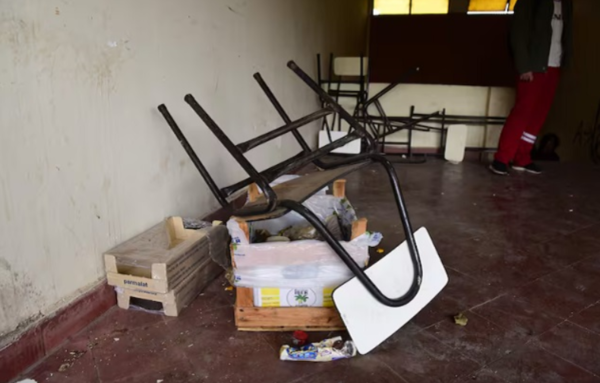 Estudiantes del CNC exigen renuncia del director
