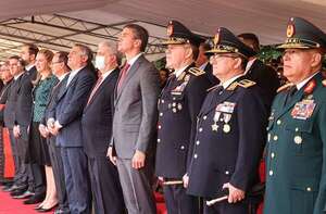 En el Día del Policía, ministro del Interior resaltó nuevos beneficios sociales, pero seguridad sigue faltando - Policiales - ABC Color